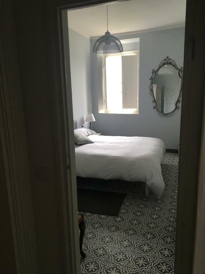 La Nipitella Hotel Monte Marcello Bagian luar foto